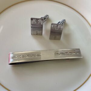 Sterling Silver Engraved Tie Clip and Cufflink Set. 16.16 grams